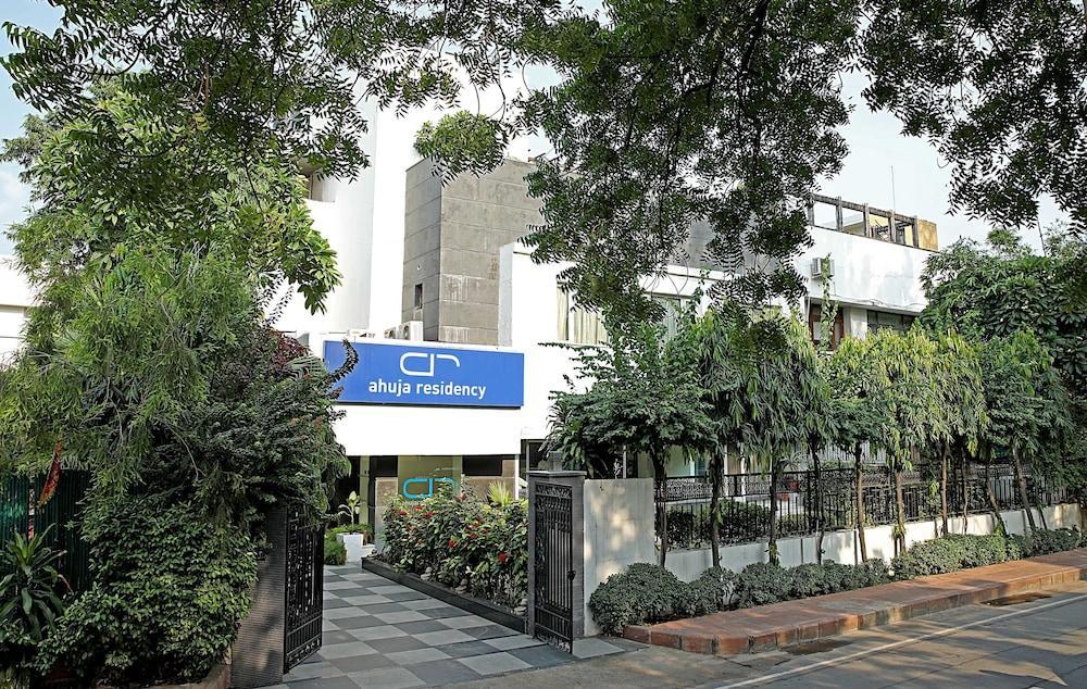 Hotel Ahuja Residency Sunder Nagar Nueva Delhi Exterior foto