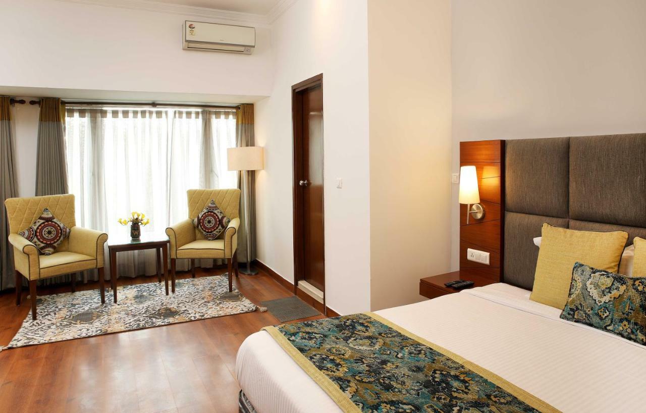 Hotel Ahuja Residency Sunder Nagar Nueva Delhi Exterior foto